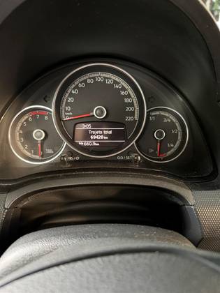 VOLKSWAGEN UP 1.0 170 TSI TOTAL FLEX XTREME 4P MANUAL
